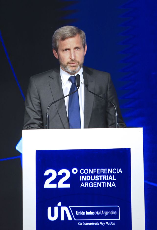 El ministro del Interior