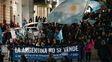 La Patria no se vende: marcha en Rosario contra la ley de inviolabilidad de la propiedad privada