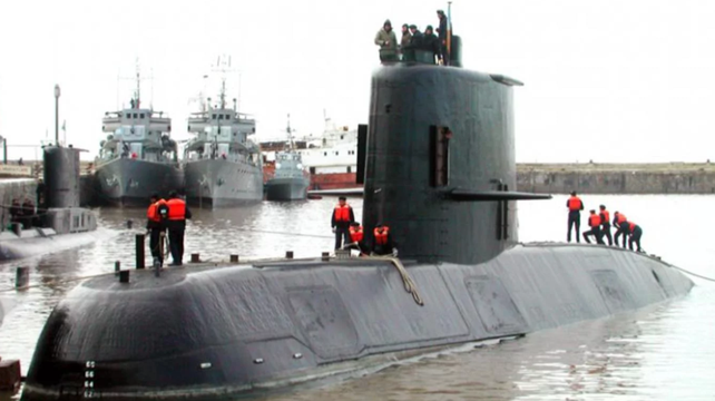 Siguen buscando al submarino ARA San Juan por aire y agua