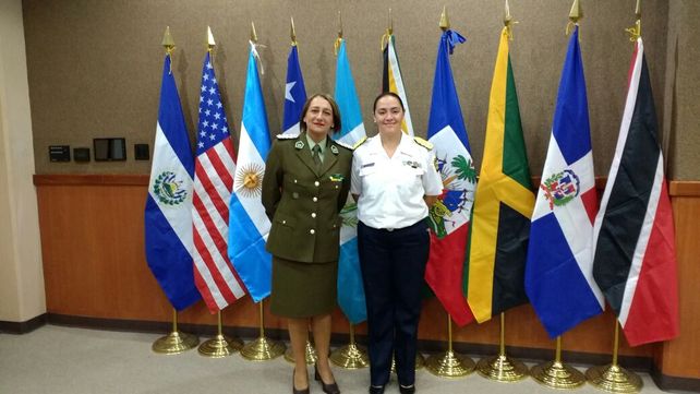 Experiencia. Silvana Marisio Vega junto a la santafesina Mariana Olivieri.