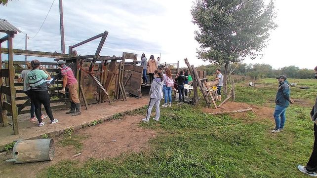 Se dilata la resolución del conflicto por la cesión de tierras de la Escuela Agrotécnica de Villa Urquiza.