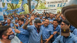 Se levantó el paro de transporte de corta y media distancia