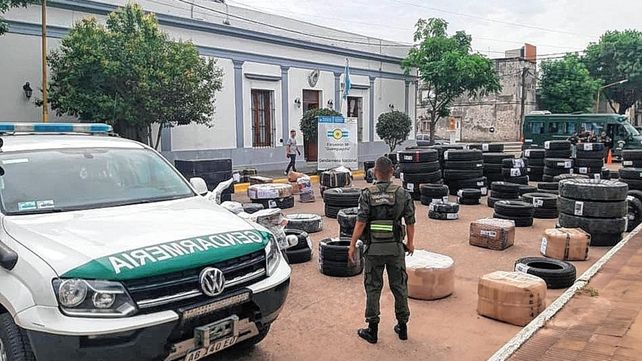 Contrabando: incautan 233 encomiendas con neumáticos