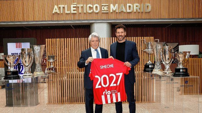 Diego Simeone extendió su contrato hasta 2027 con Atlético de Madrid.
