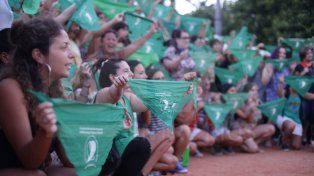 Movilizarán al acto de Frigerio y anuncian un pañuelazo en defensa de aborto legal