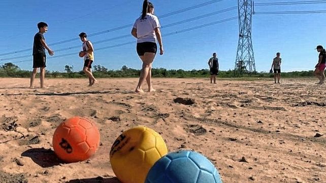 Torneo de beach handball en Santo Tomé