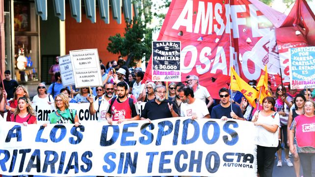 Por la inflación, la provincia cambió la propuesta a los docentes