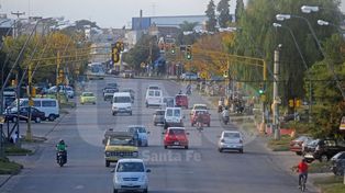 Proponen cambios en el estacionamiento en calles transversales a Aristóbulo del Valle