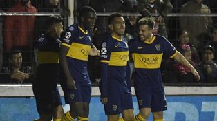 Boca derrotó a Patronato y le dio un gran respiro a Colón