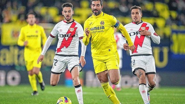 Rayo Vallecano sorprendió como visitante a Villarreal en el cierre de la 19ª fecha en España.