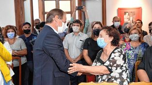Nuevos cuadros en el Salón de las Mujeres de la Casa Gris