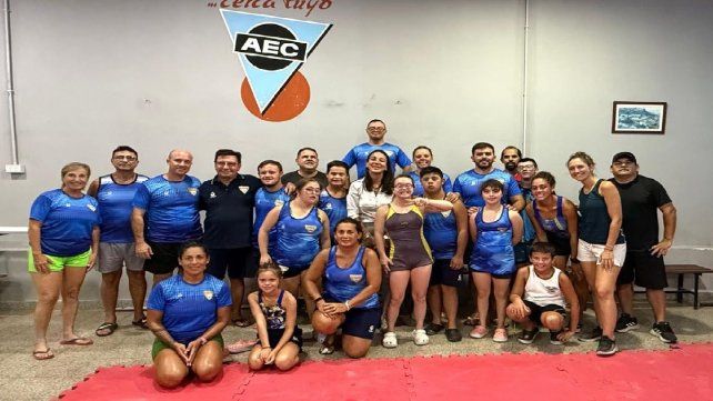 En Echagüe se vivió la primera concentración de nadadores juniors con Síndrome de Down.