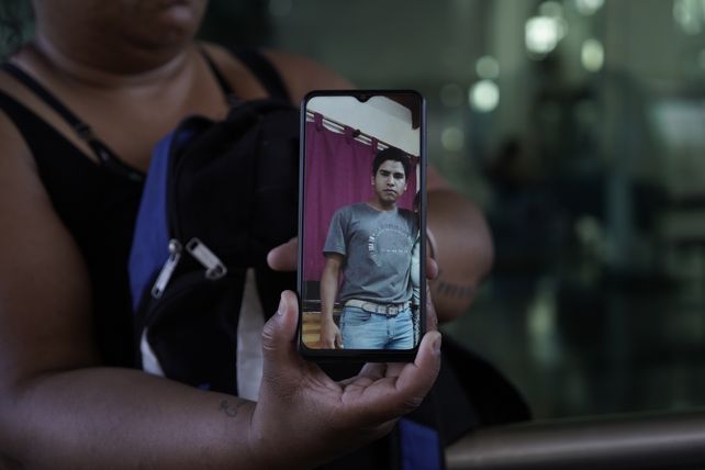 Nicolás discutía con su papá cuando una bala policial le impactó en la cabeza. Murió luego de agonizar 19 horas