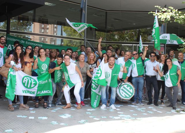 Modalidad. Este jueves hubo asambleas y protestas durante dos horas.