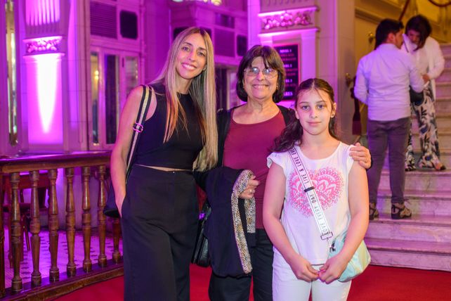 María Laura Pujol y Beatriz Cadeiro y Lara.