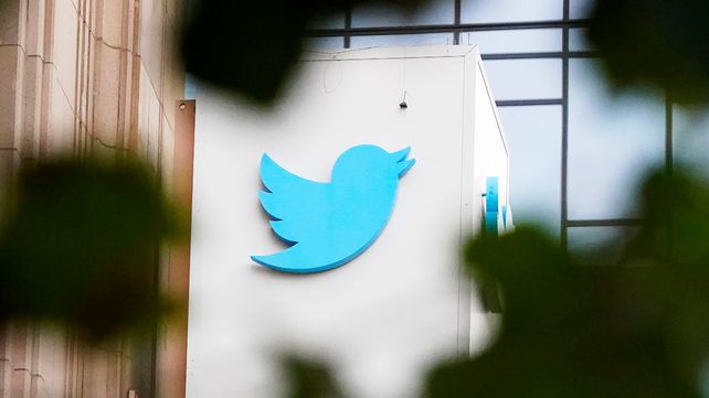 Twitter estudia abandonar el código de la UE contra las fake news