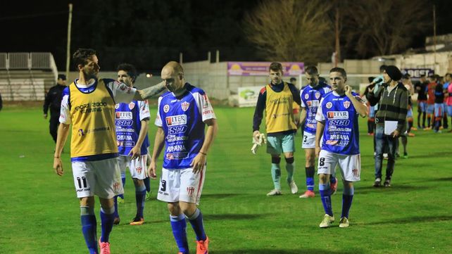 Las fotos del nuevo capítulo de la pesadilla Decana