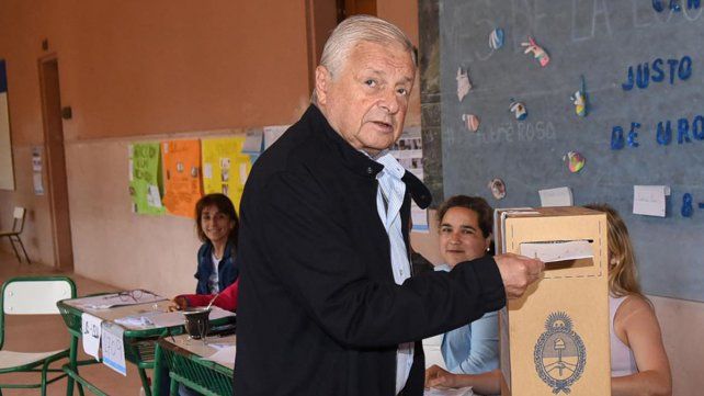 José Lauritto regresa al Municipio con 42% de los votos