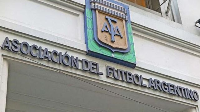 La AFA eligió a Turner-Fox para hacerse cargo de la televisación del fútbol argentino