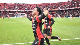Colón se mantuvo tercero y estiró la ventaja en la Zona A de la Primera Nacional