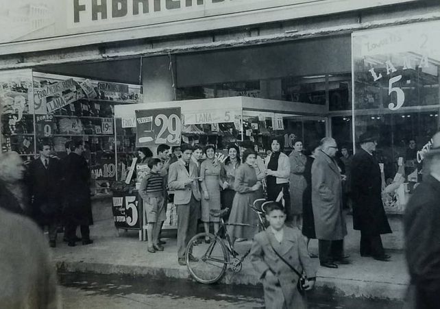 1956. Galería Córdoba. Foto Ricardo Casio. 