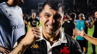 Gary Medel, a un paso de Boca.