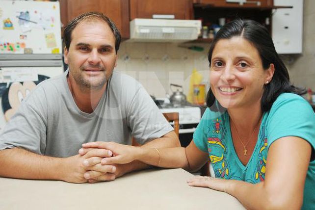 La familia Serra logró la adopción plena de la pequeña Julia