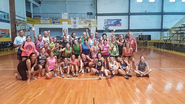 Maxibásquet: Entrenaron en Concepción del Uruguay