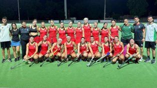 El equipo femenino de la Federación Entrerriana de Hockey fue de menor a mayor.