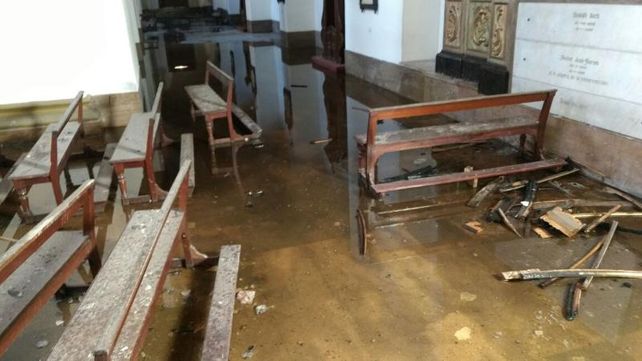 Las imágenes de la Catedral de San Nicolás tras el voraz incendio de esta tarde