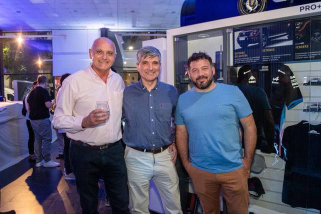 Roberto Puletto, Néstor Santaló y Sebastián Petit