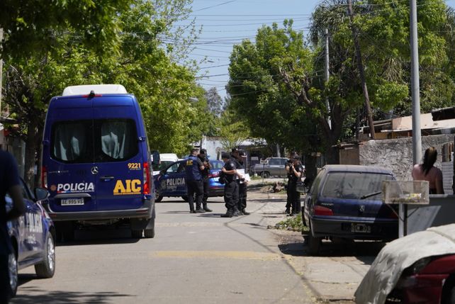 Otro crimen en Rosario: hallaron a un hombre amordazado y con un tiro en la cabeza