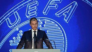 Aleksander Ceferin, presidente de la UEFA, se refirió a la posible huelga de jugadores por el extenso calendario de partidos.