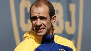 Central: Leandro Somoza se prueba las pilchas como DT canalla