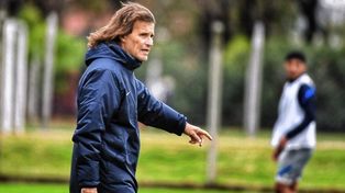 Rubén Insúa, DT de San Lorenzo, paró el primer equipo desde que asumió como entrenador.&nbsp;