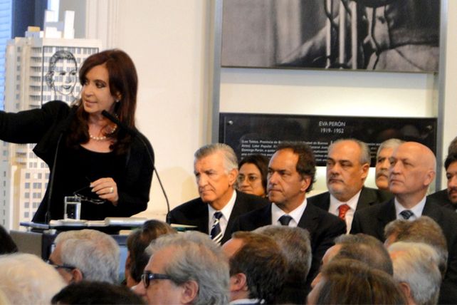 Bonfatti: “Compartimos el fondo de esta decisión de nacionalizar recursos