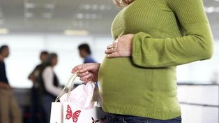 Notifican a comercios sobre el trato prioritario a embarazadas