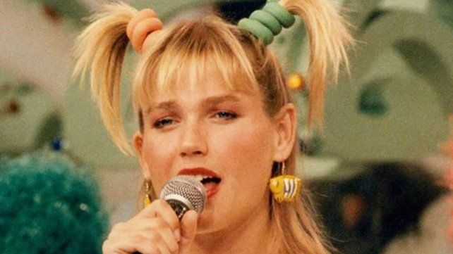 En el New York Times la estrella brasileña Xuxa reconoció que su programa para las infancias promovía una imagen de la mujer rubia