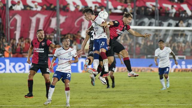 Matko Miljevic salta con Malcom Braida