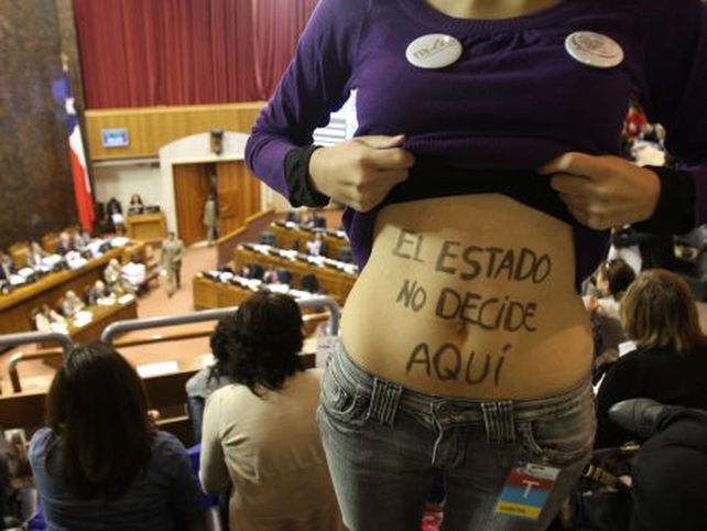 aborto terapéutico. Una militante por el aborto hizo campaña ayer