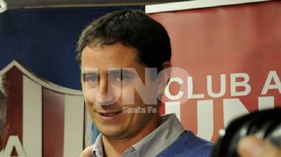 Crecen los rumores de una posible partida de Zuccarelli de Unión