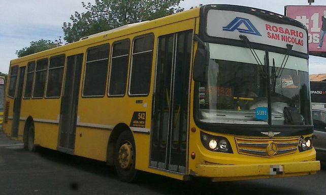 El chofer se descompuso en calle Santa Fe casi en la intersección con Santiago.&nbsp; 
