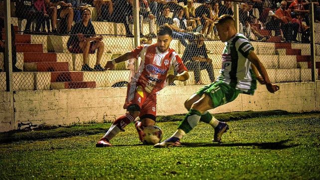 Atlético Paraná venció a Unión de Sunchales y respira.