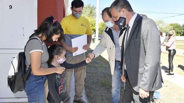 Bordet: Es prioritario cuidar la salud y sostener la obra pública