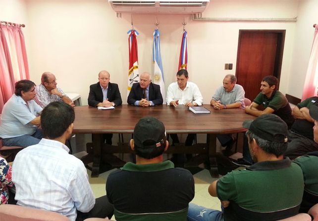Lifschitz y Contigiani en una reunión con representantes de Sadesa.