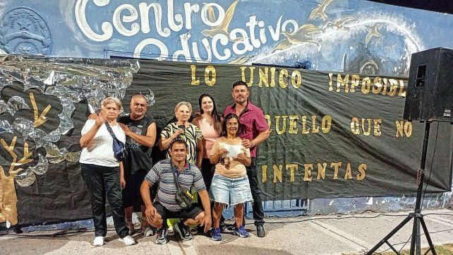 En la vecinal Güiraldes mucha gente viene cumpliendo su sueño de terminar la escuela Primaria