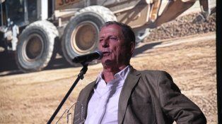 Tras recibir su reconocimiento a la Visión y Trayectoria, Carlos Milicic&nbsp;habló ante una platea de empresarios citados por La Capital en la Bolsa de Comercio de Rosario.