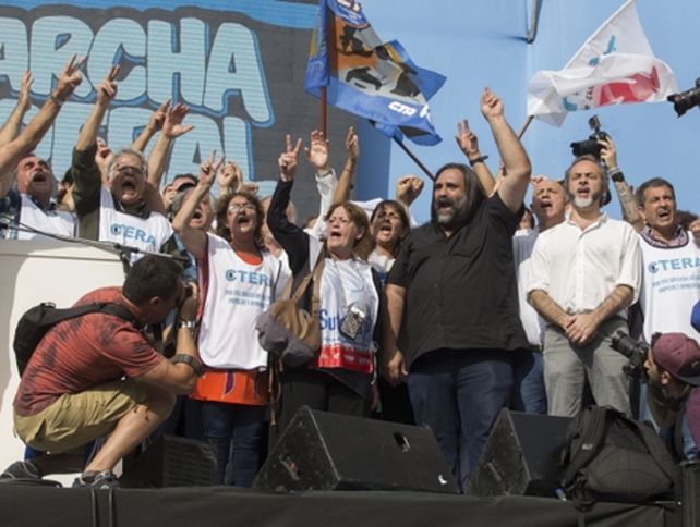 Tras la multitudinaria marcha de ayer en Plaza de Mayo