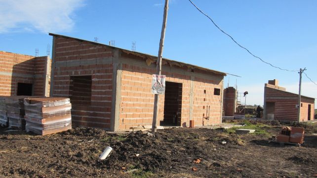 Viviendas: se construyen 74 unidades en cuatro ciudades