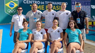 El equipo argentino de natación con Nicolás Deferrari que compite en el torneo brasilero en Río de Janeiro.
